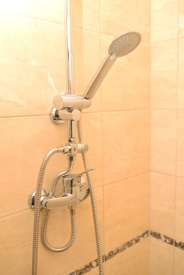 לבוב Free People Hostel מראה חיצוני תמונה