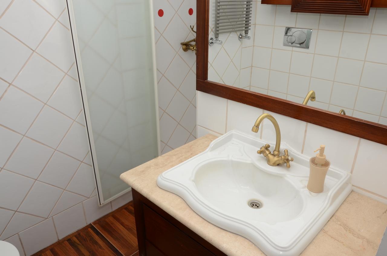 לבוב Free People Hostel מראה חיצוני תמונה